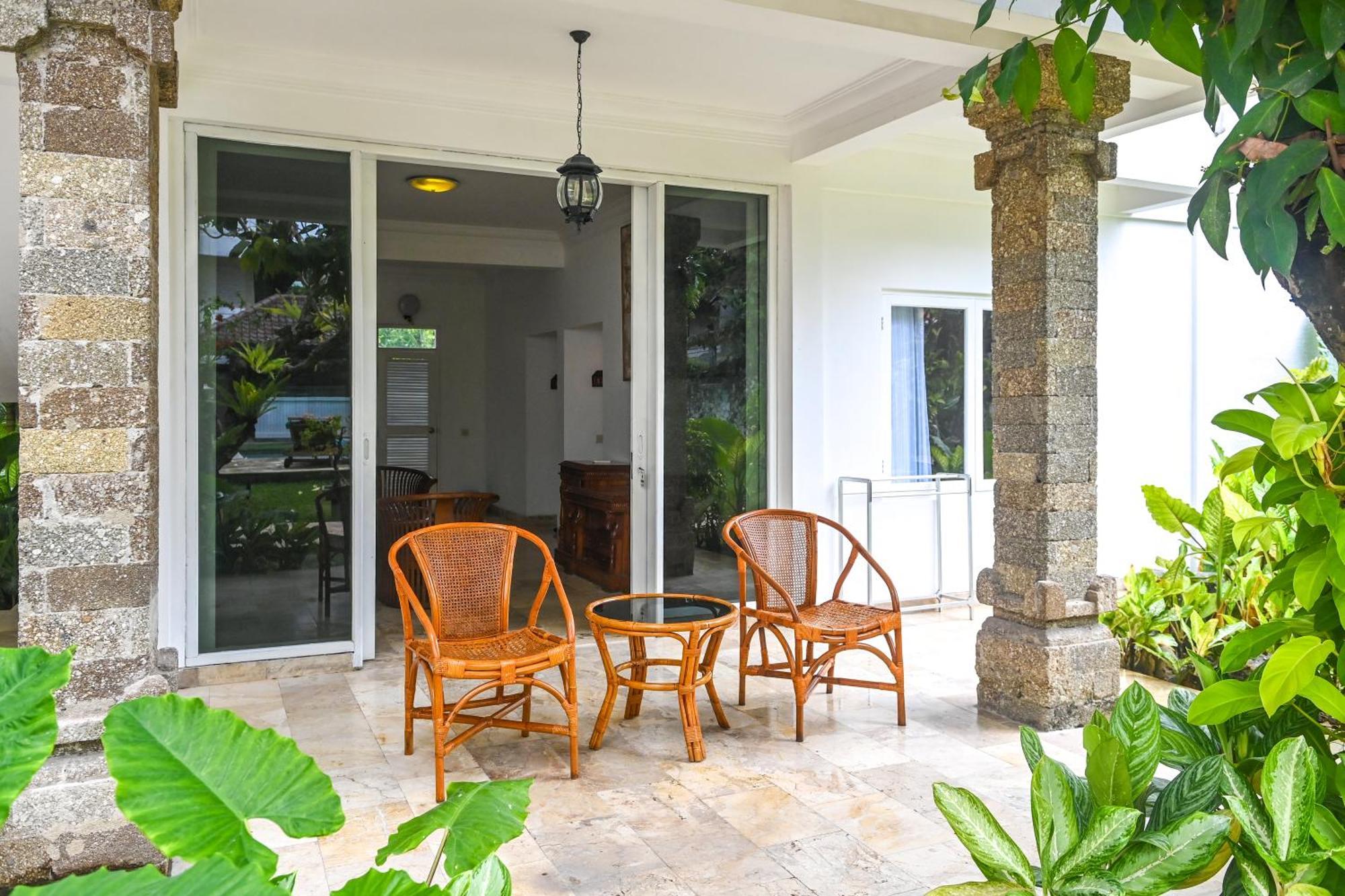 Hotel Sari Bunga Legian Exterior foto