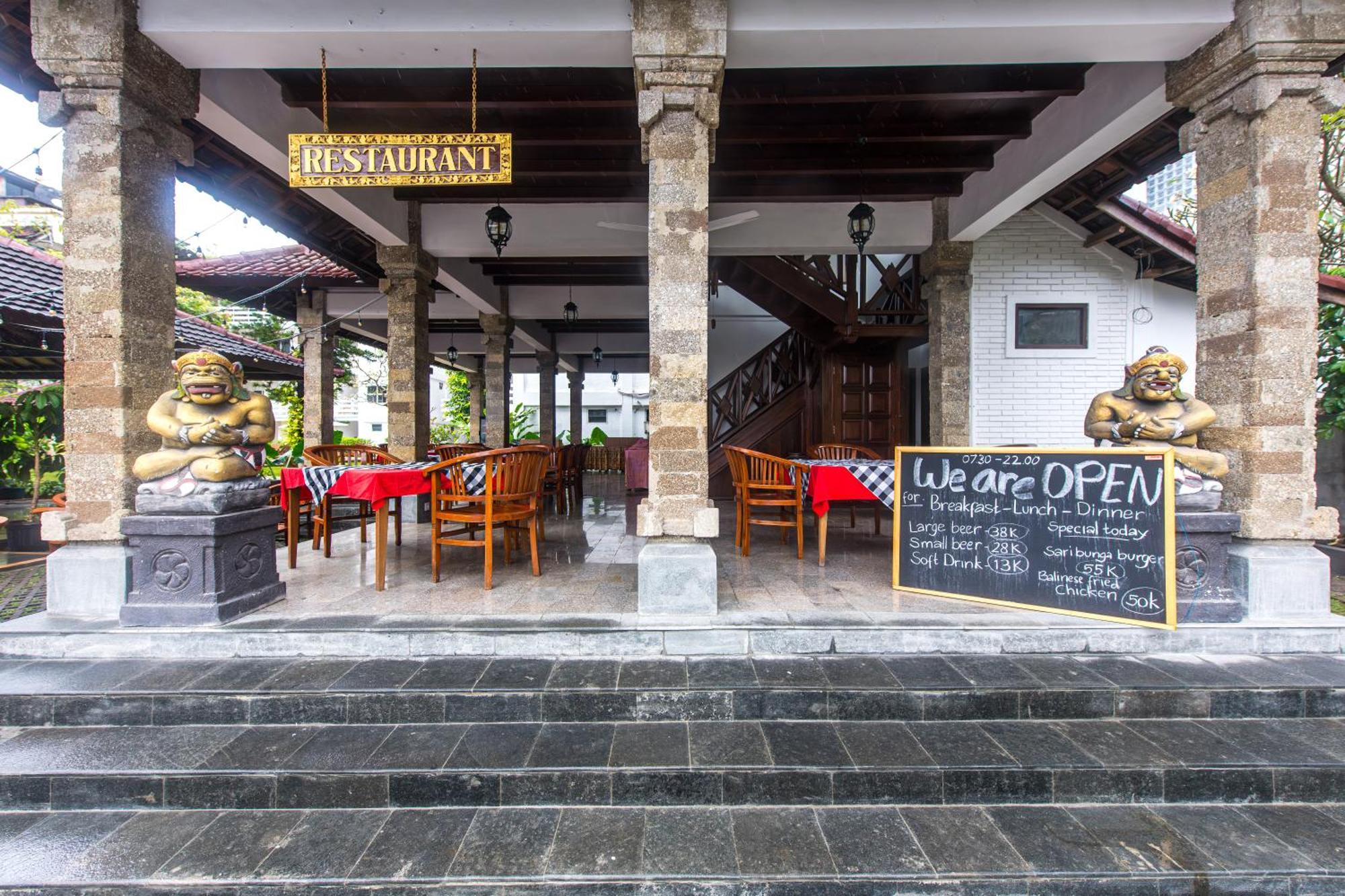 Hotel Sari Bunga Legian Exterior foto