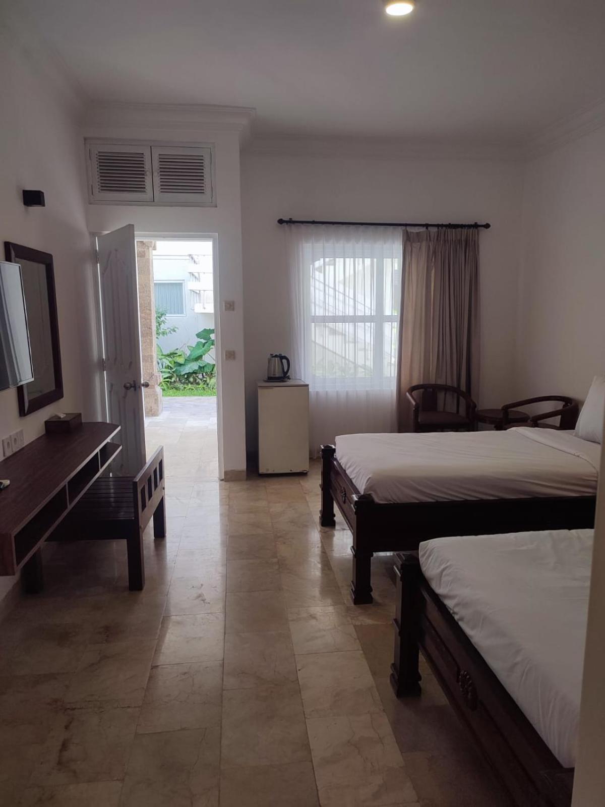 Hotel Sari Bunga Legian Exterior foto