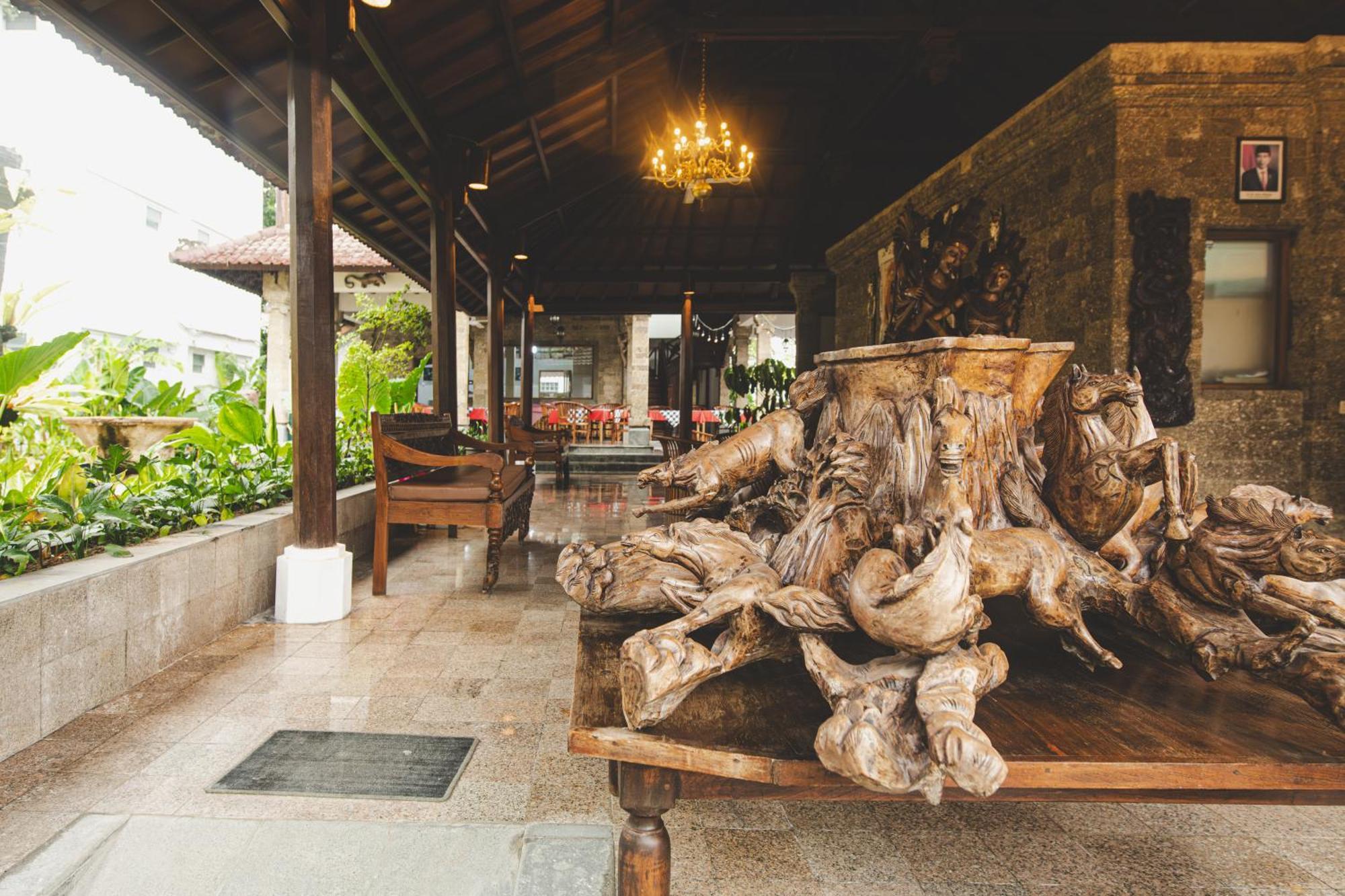 Hotel Sari Bunga Legian Exterior foto