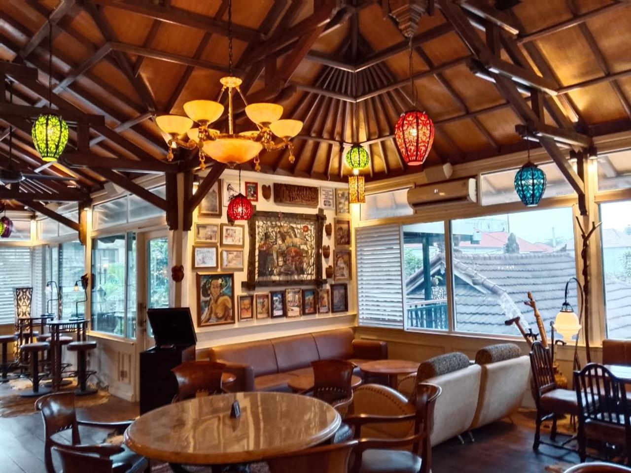 Hotel Sari Bunga Legian Exterior foto
